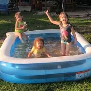 Meet your Posher, Nikki